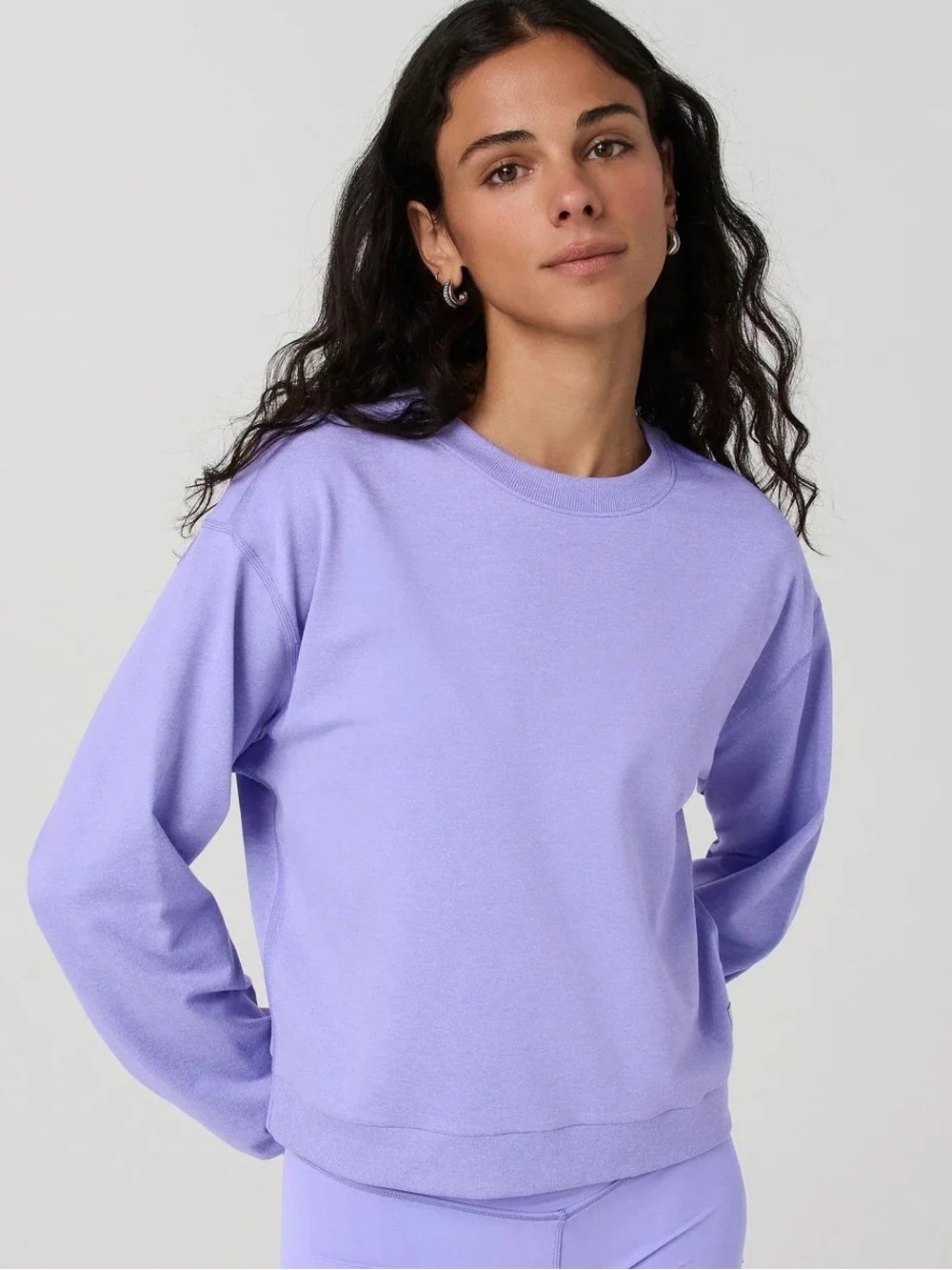 Vuori Sedona Seams Crew in Hyacinth